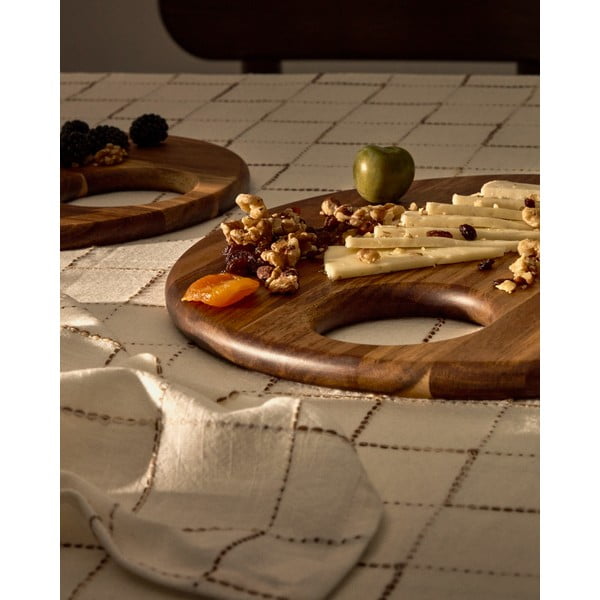 Servírovacia drevená doštička ø 30,5 cm Klot – Kave Home-image-3