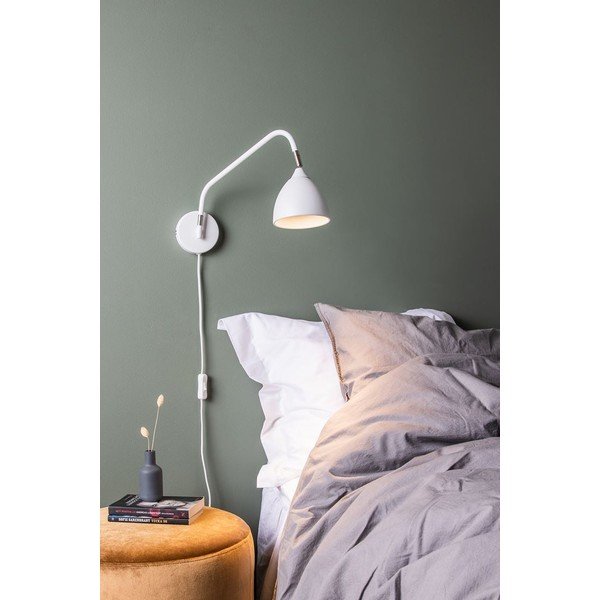Biela nástenná lampa Markslöjd Valencia-image-1