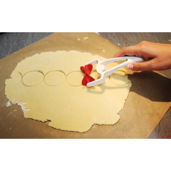 Vykrajovací valček na linecké pečivo Dr. Oetker-image-1