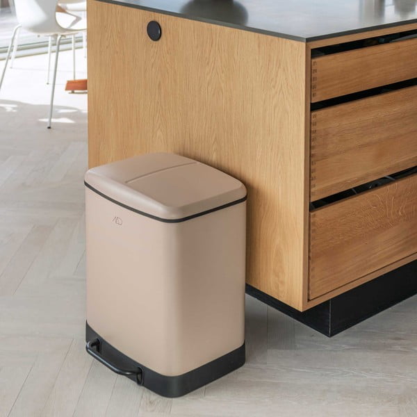 Béžový kovový pedálový odpadkový kôš na triedený odpad 24 l Wonda – Mette Ditmer Denmark-image-2