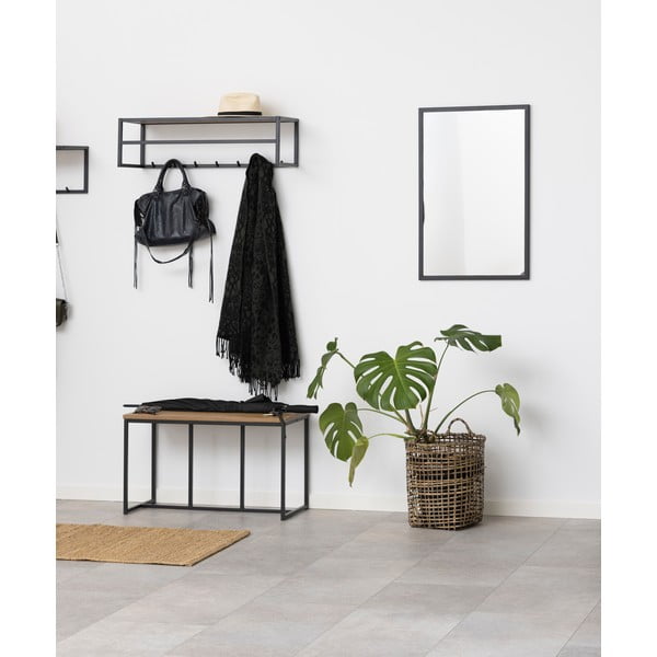 Nástenný vešiak v dekore duba s poličkou v čierno-prírodnej farbe Seaford – Actona-image-3