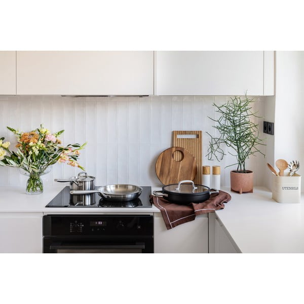 Servírovacia drevená doštička ø 30,5 cm Klot – Kave Home-image-1