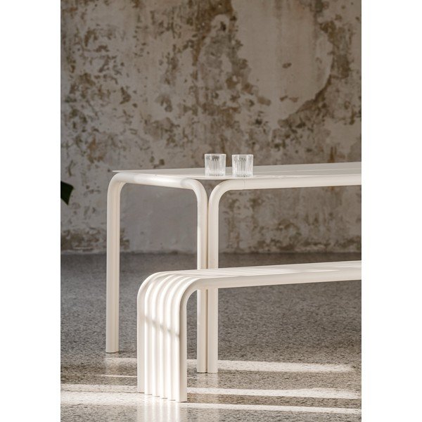 Kovový záhradný jedálenský stôl 84x135 cm Nokk – noo.ma-image-3