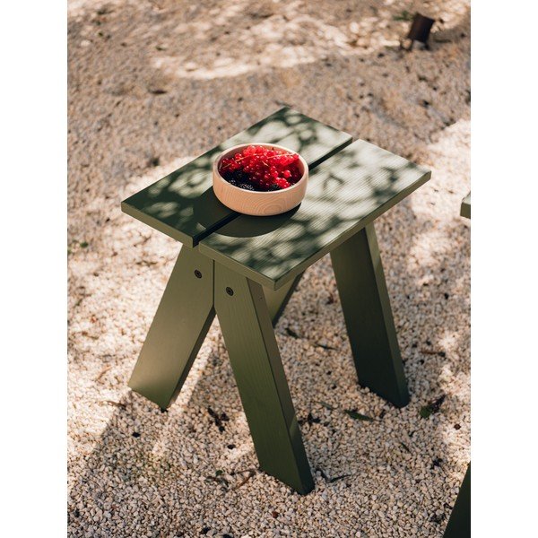 Zelená drevená záhradná stolička Navo – noo.ma-image-1