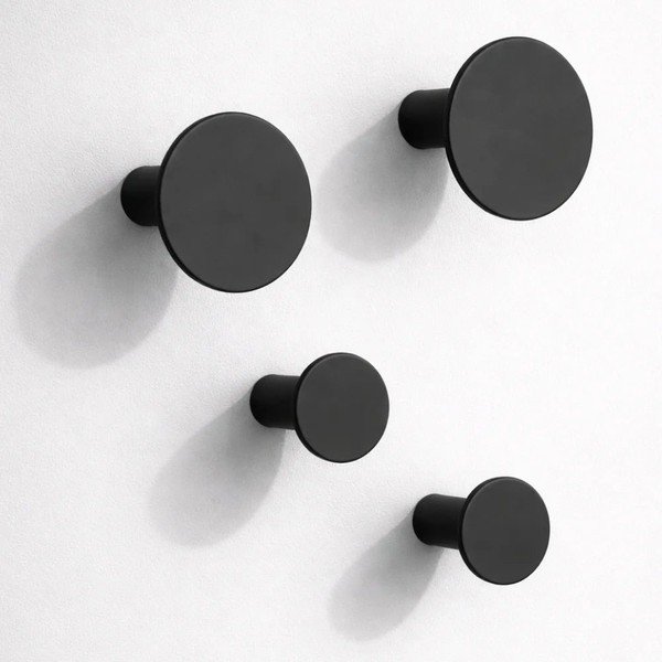 Čierne nástenné háčiky v súprave 4 ks Ponto – Blomus-image-1