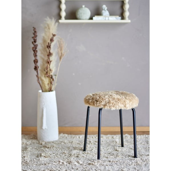 Béžová kovová stohovateľná stolička Linard – Bloomingville-image-1