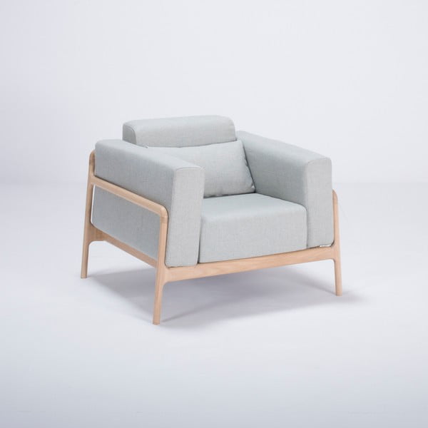 Kreslo s konštrukciou z dubového dreva s modrosivým textilným sedadlom Gazzda Fawn-image-2