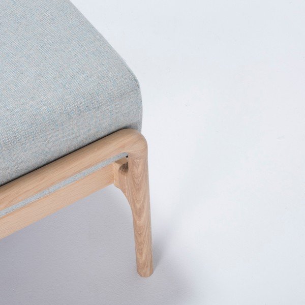 Modrosivá podnožka s konštrukciou z dubového dreva Gazzda Fawn-image-3