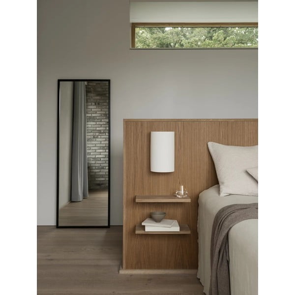 Nástenné zrkadlo s dreveným rámom 60x170 cm Miro – Blomus-image-1