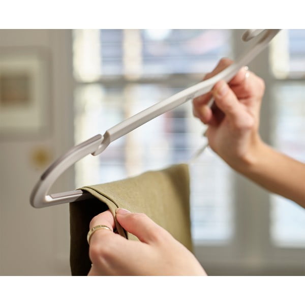 Plastové vešiaky v súprave 5 ks Orderly – Joseph Joseph-image-4