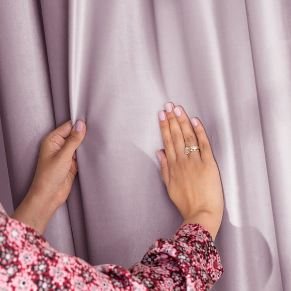 Svetloružový zamatový dimout záves 140x270 cm Eyelets – Restilo-image-3