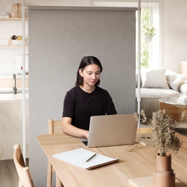 Biely oceľový deliaci rám na záves Anywhere – Umbra-image-2