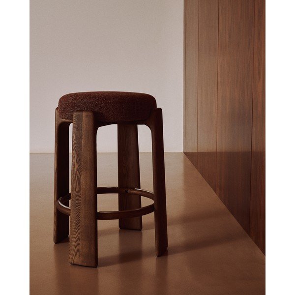 Hnedá/v tmavo prírodnej farbe barová stolička z jaseňového dreva (výška sedadla 65 cm) Granite – Kave Home-image-1