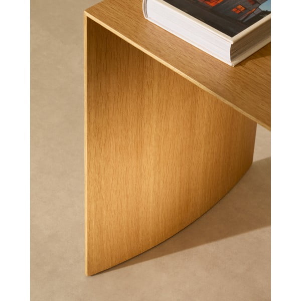 Konferenčný stolík vo svetloprírodnej farbe v dekore duba 45x90 cm Litto – Kave Home-image-2