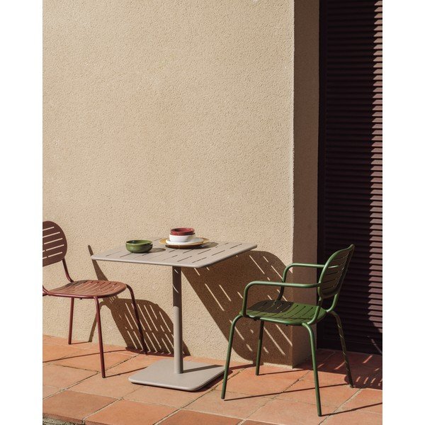 Oceľový záhradný jedálenský stôl 70x70 cm Brai – Kave Home-image-1
