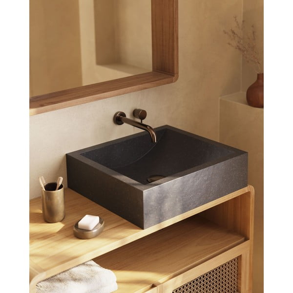 Čierne umývadlo z terrazzo Kave Home Sunday, 40 x 45 cm-image-4