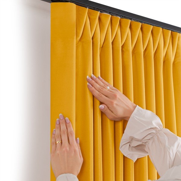 Zamatový dimout záves v horčicovej farbe 200x300 cm Velto – Filumi-image-2