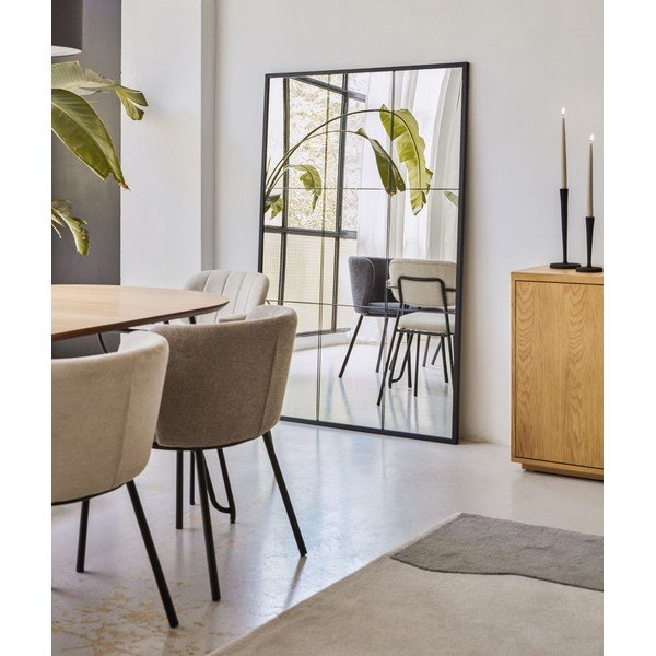 Nástenné zrkadlo s dreveným rámom 100x160 cm Ulrica – Kave Home-image-1