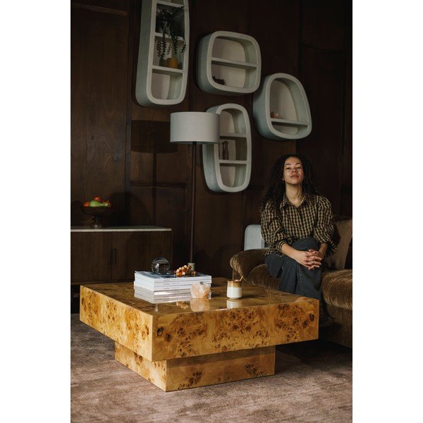 Konferenčný stolík v dekore orecha v prírodnej farbe 90x90 cm Quinn – Dutchbone-image-1