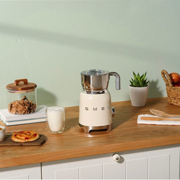 Béžový elektrický šľahač mlieka 50's Retro Style  – SMEG-image-3