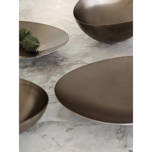 Dekoratívna tácka z nehrdzavejúcej ocele 35x42 cm Ondea – Blomus-image-3