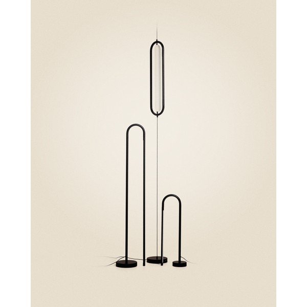 Čierna LED stojacia lampa (výška  300 cm) Bow – Kave Home-image-3