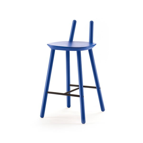 Modrá barová stolička z masívu EMKO Naïve