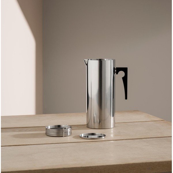 Džbán z nehrdzavejúcej ocele Arne Jacobsen – Stelton-image-1