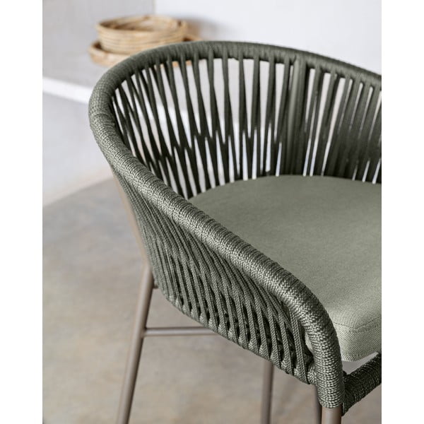 Zelená kovová/polstrovaná záhradná stolička Yanet – Kave Home-image-3