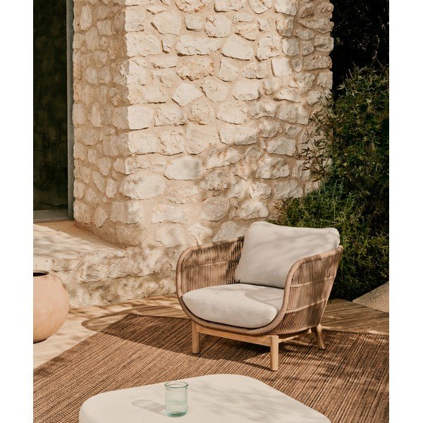 Béžové kovové/polstrované záhradné kreslo Catalina – Kave Home-image-1