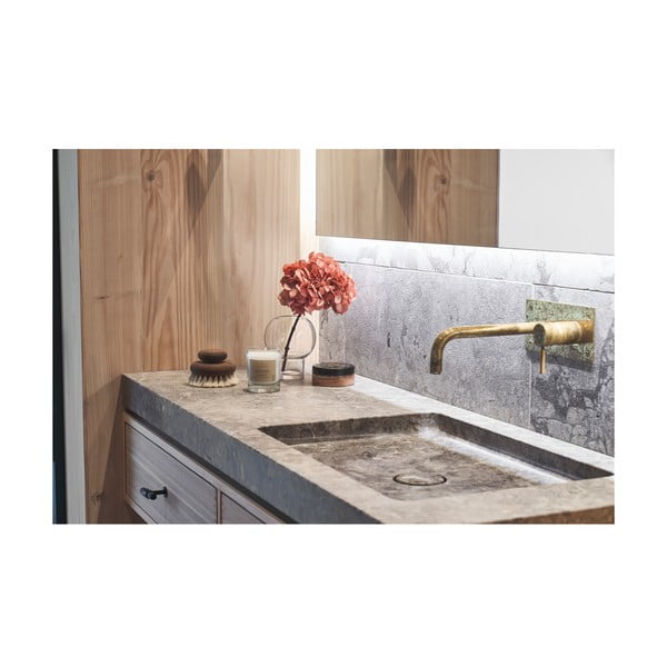 Vonná  sviečka doba horenia 40 h Kras: Aqua & Freesia – Villa Collection-image-2