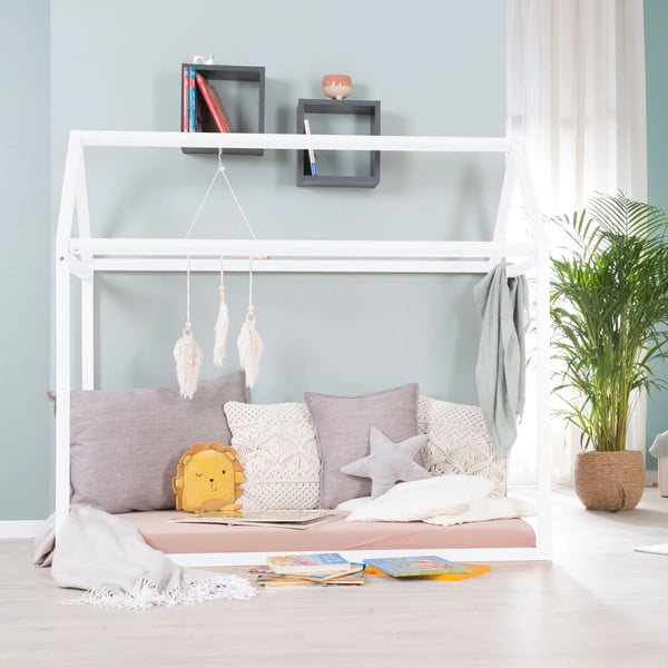 Biela domčeková detská posteľ z borovicového dreva s matracom/bez roštu 70x140 cm House Bed – Roba-image-3