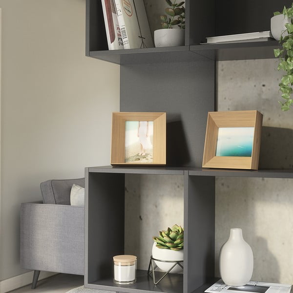 Drevený stojací rámček v prírodnej farbe 17x17 cm Lookout – Umbra-image-3