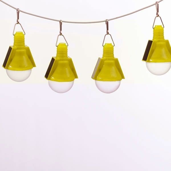 Sada 4 žltých solárnych žiaroviek InnovaGoods