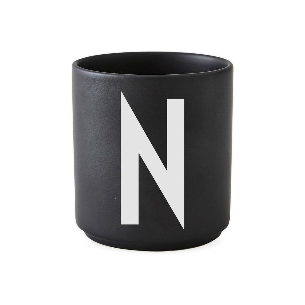 Čierny porcelánový hrnček Design Letters Alphabet N 250 ml