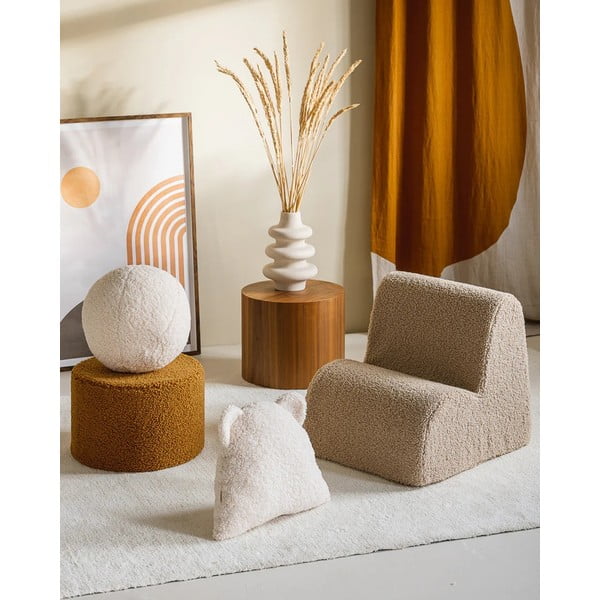 Krémový detský pohovkový vankúš z textílie buklé Bear – Wigiwama-image-4