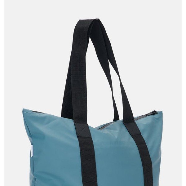 Modrá taška s vysokou vodeodolnosťou Rains Tote Rush-image-2