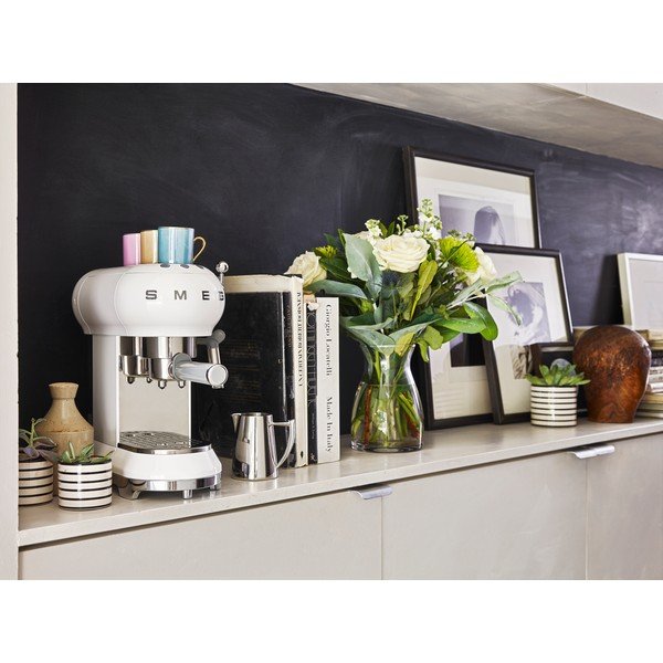 Biely kávovar Retro Style – SMEG-image-1