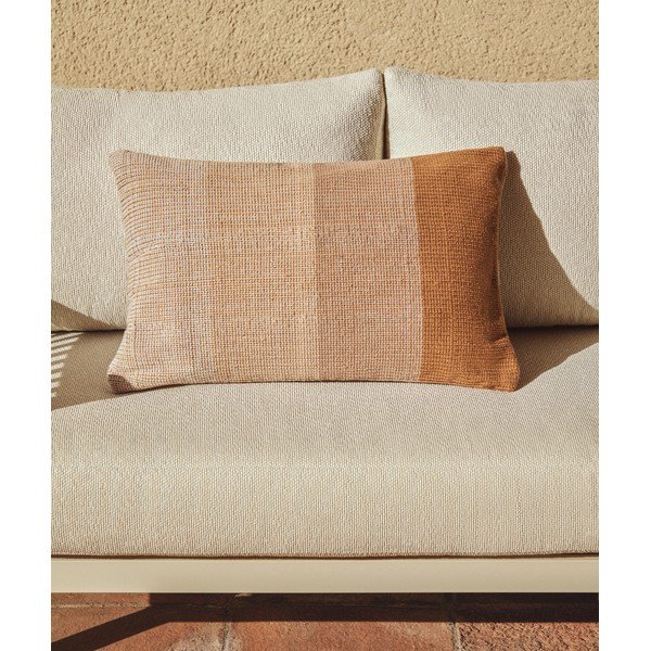 Obliečka na záhradný vankúš 40x60 cm Adys – Kave Home-image-1
