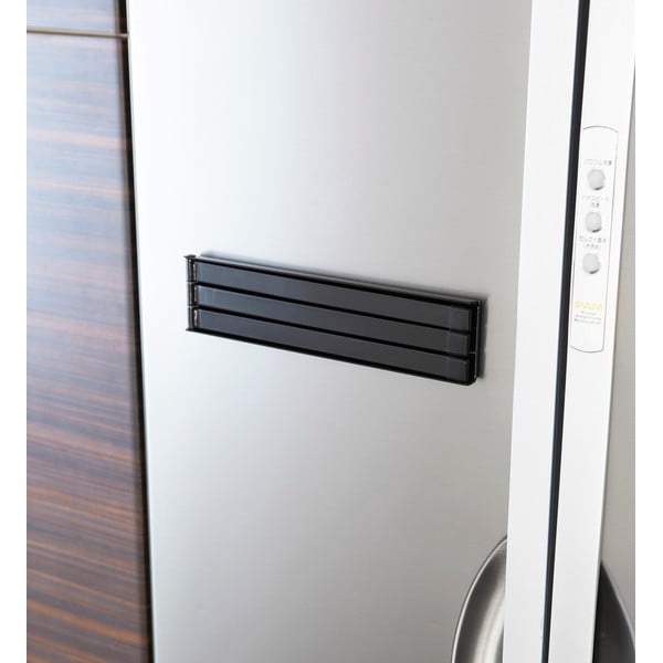 Čierny magnetický výklopný držiak na utierky YAMAZAKI Tower-image-2