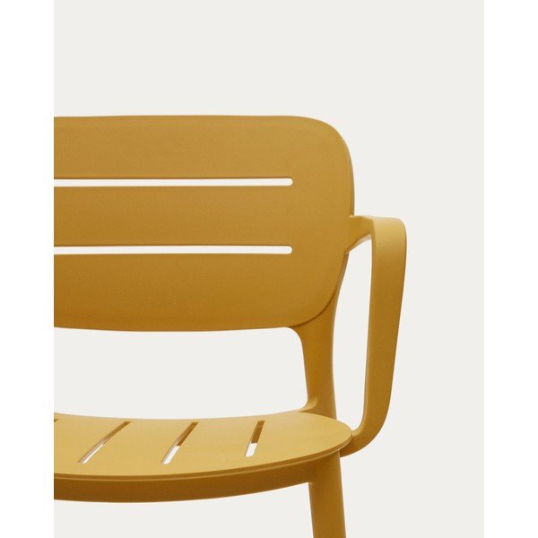 Žltá plastová záhradná stolička Morella – Kave Home-image-3