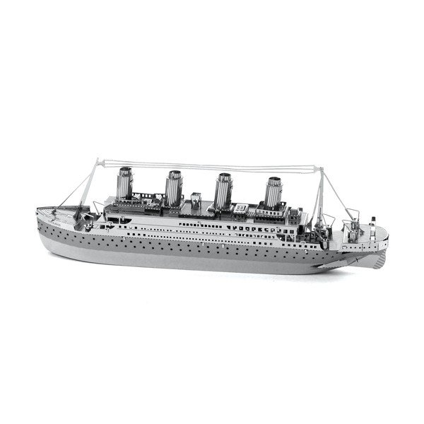 Model Titanic-image-2