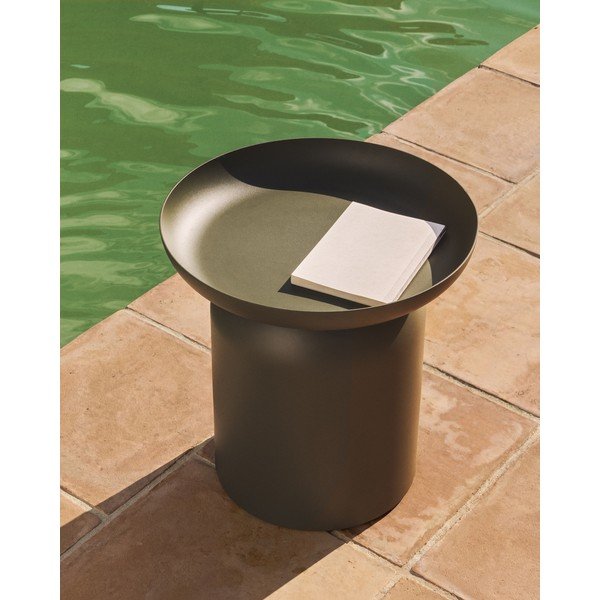 Kovový okrúhly záhradný stolík ø 45 cm Arcola – Kave Home-image-1