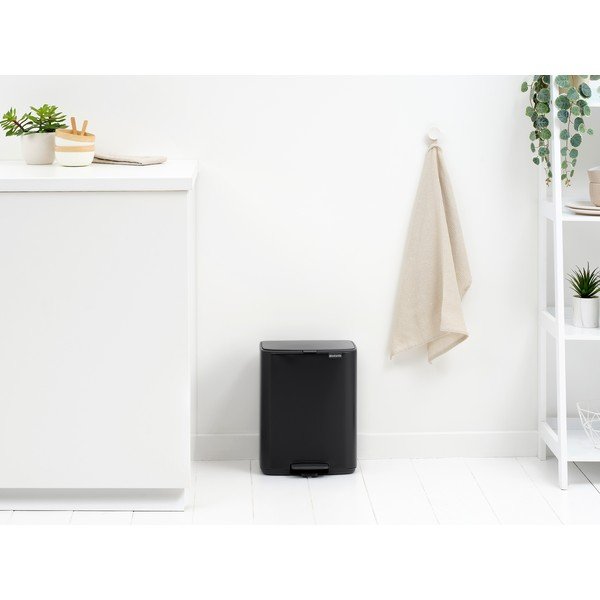 Matne čierny pedálový oceľový odpadkový kôš 12 l Bo – Brabantia-image-1