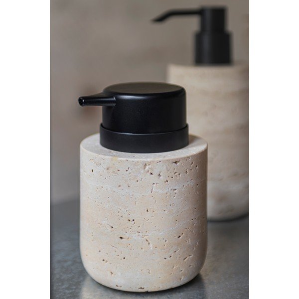 Béžový kamenný dávkovač mydla 250 ml Travertine – Mette Ditmer Denmark-image-2