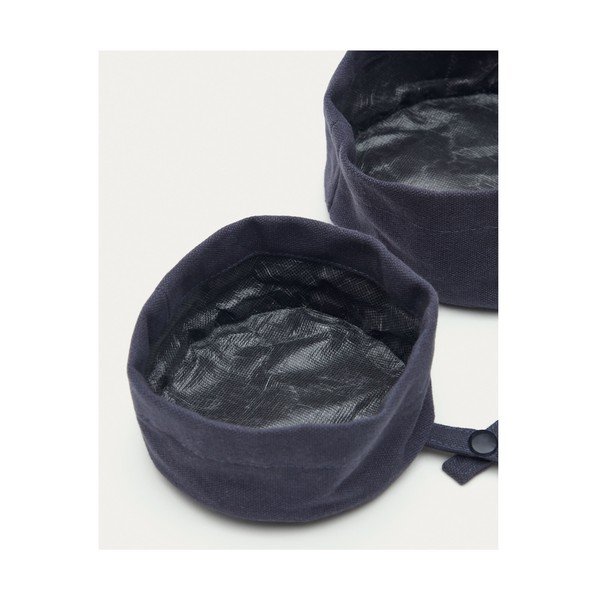 Textilná skladacia cestovná miska pre psa 2 ks ø 16 cm Trufa – Kave Home-image-3