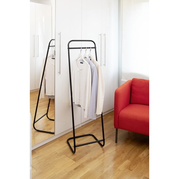 Čierny kovový stojan na oblečenie Surya - Wenko-image-1