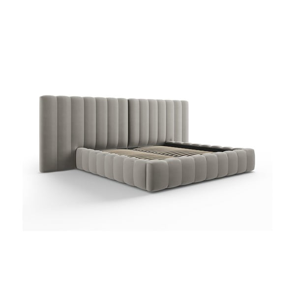 Sivá čalúnená dvojlôžková posteľ s úložným priestorom a roštom 180x200 cm Gina – Milo Casa