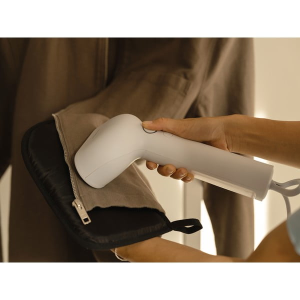 Biely naparovač odevov Cirrus X – Steamery-image-3