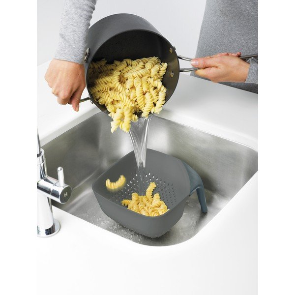 Kubické cedidlo Square Colander, stredné, sivé-image-2